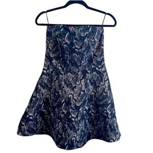 ☀️Express snake print strapless dress with gold shimmer size 6